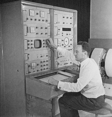 Joe Dadok with his 60 MHz spectrometer (1964)